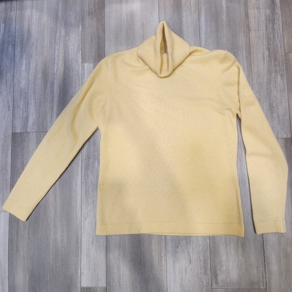 Sutton Studio Cream Turtleneck Sweater - Picture 1 of 8